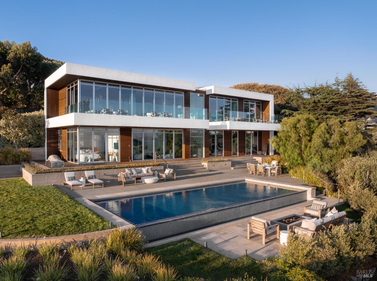 1860 Mountain View Drive Tiburon CA 94920