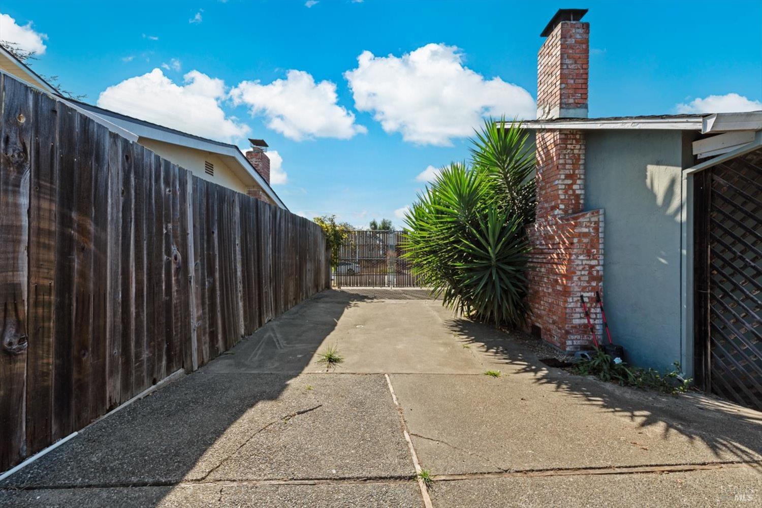 314 Alma Avenue Rohnert Park CA 94928