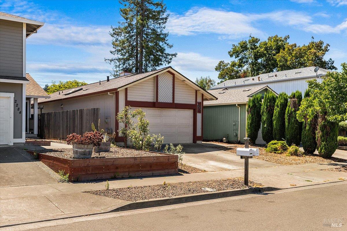2288 Stanislaus Court Santa Rosa CA 95401