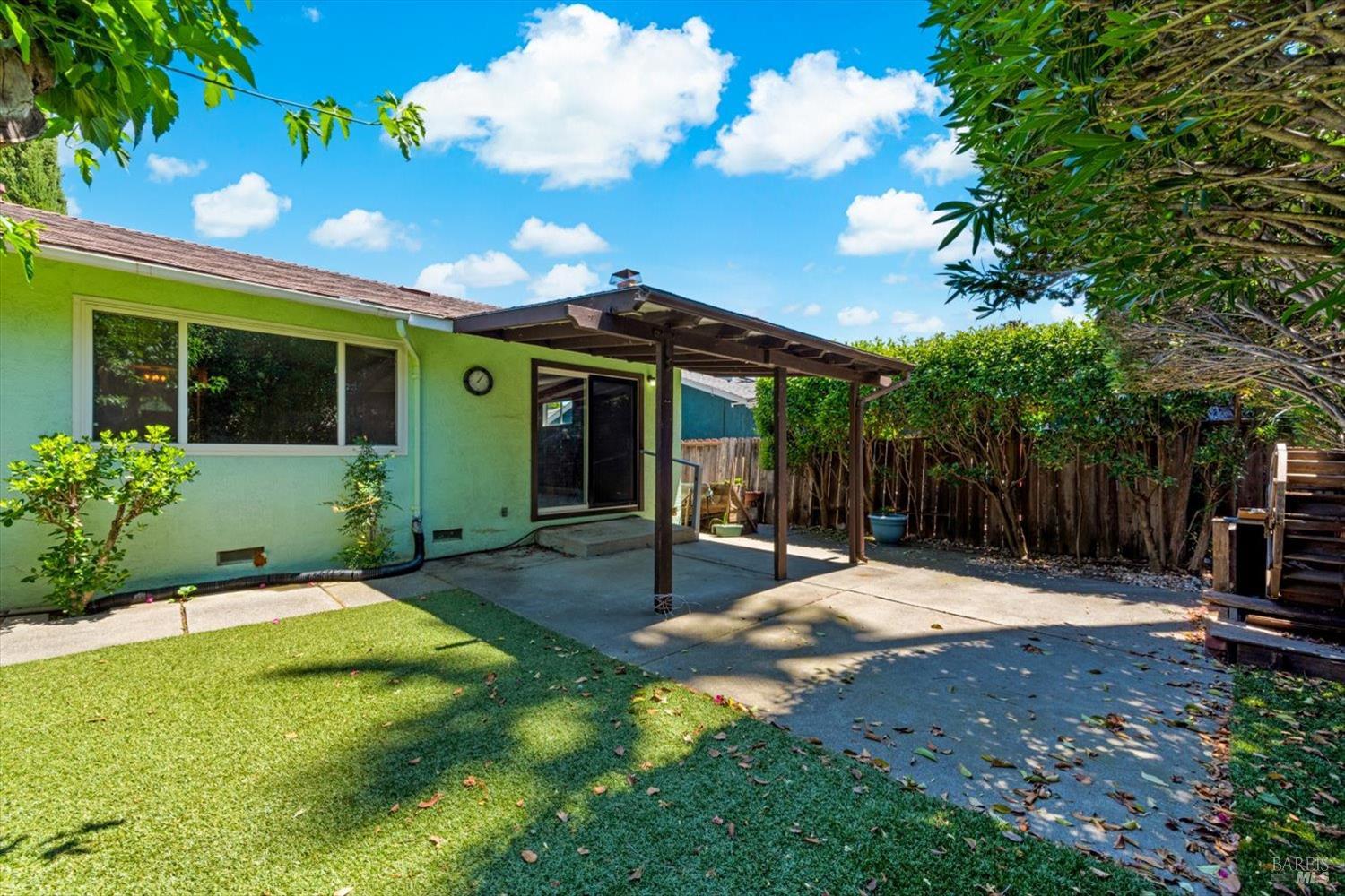 350 Weatherly Way Vacaville CA 95687