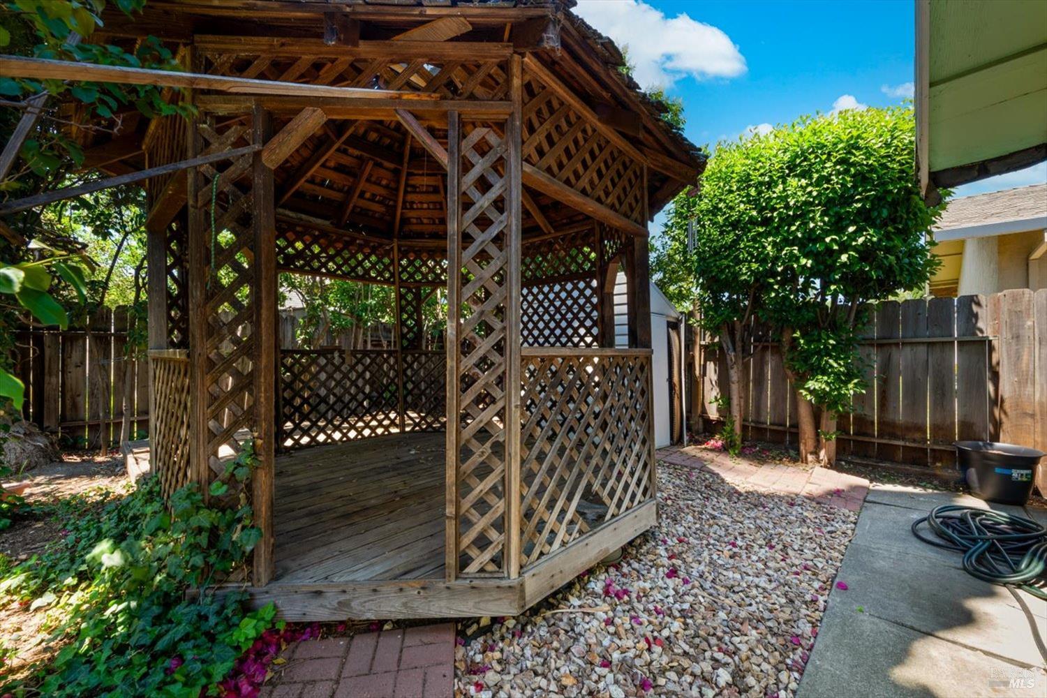 350 Weatherly Way Vacaville CA 95687