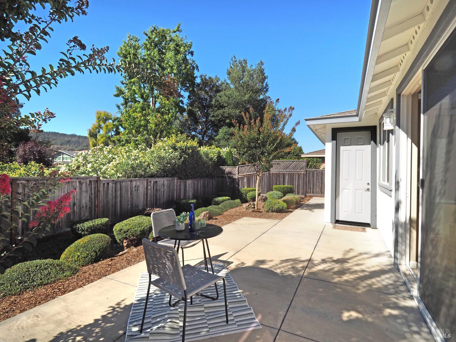 6327 Pine Valley Drive Santa Rosa CA 95409