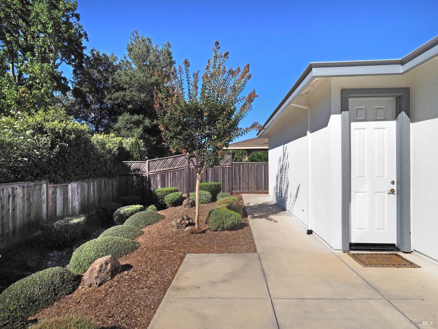 6327 Pine Valley Drive Santa Rosa CA 95409