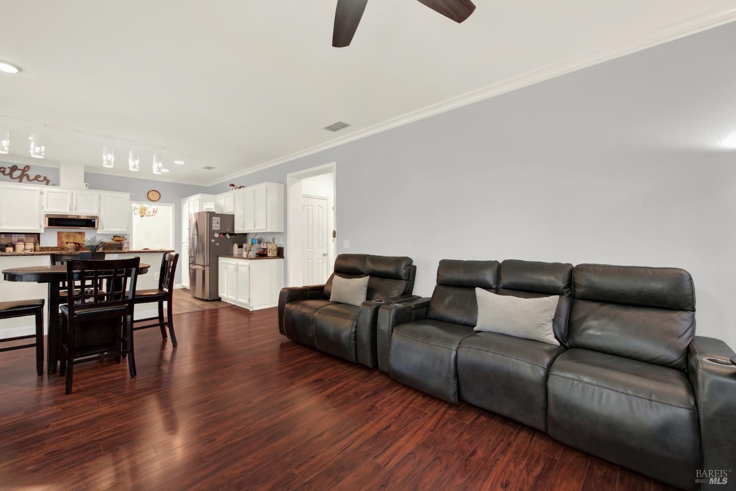 754 Roscommon Drive Vacaville CA 95688