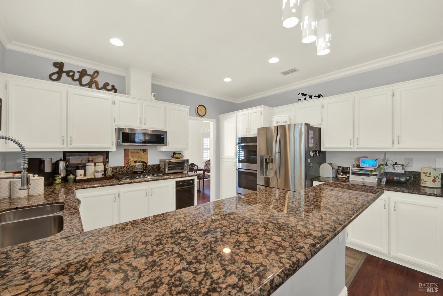 754 Roscommon Drive Vacaville CA 95688
