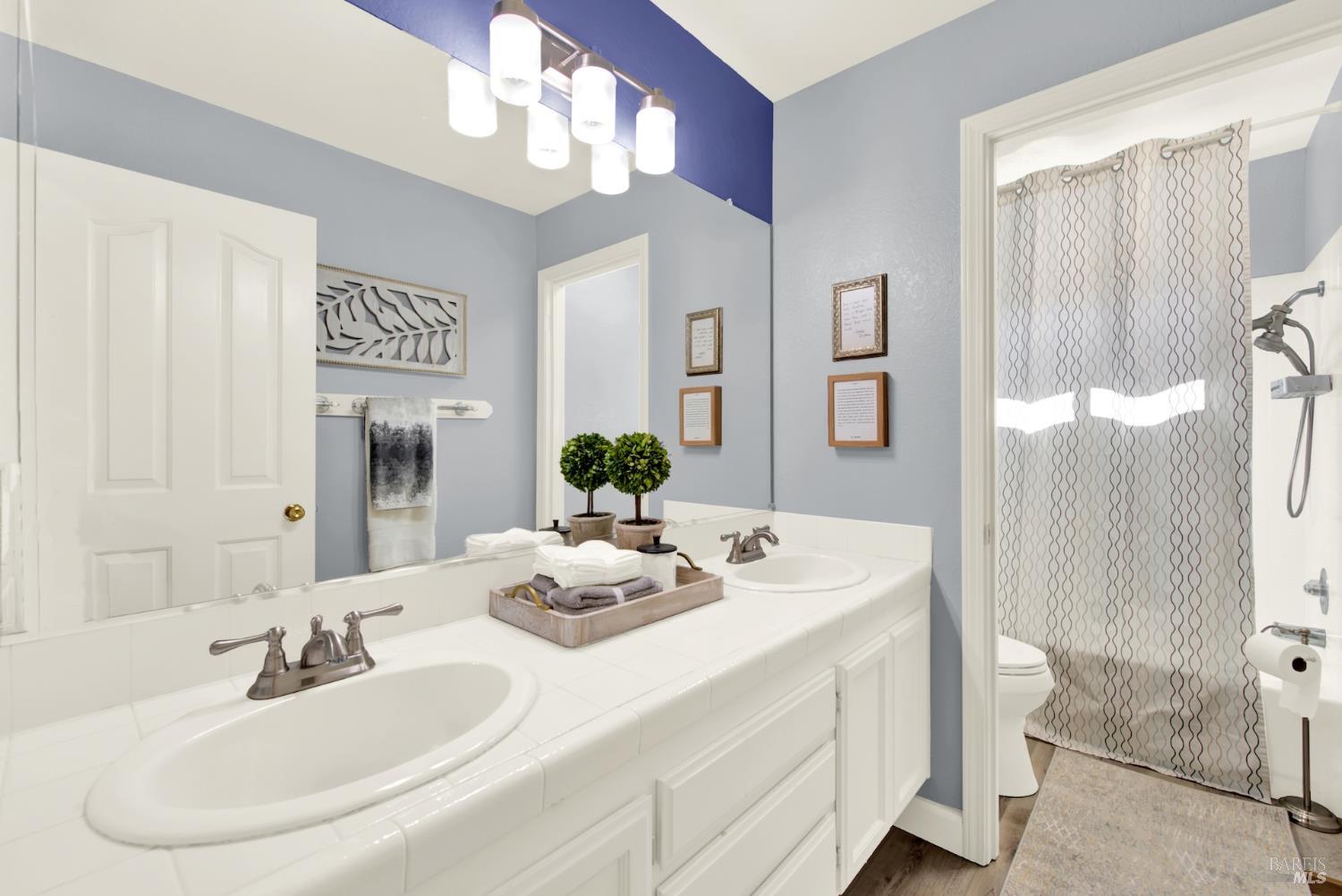 754 Roscommon Drive Vacaville CA 95688
