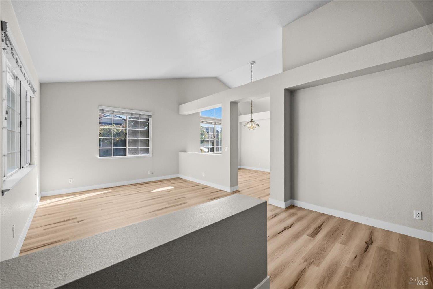 212 Laurelwood Way Vacaville CA 95687