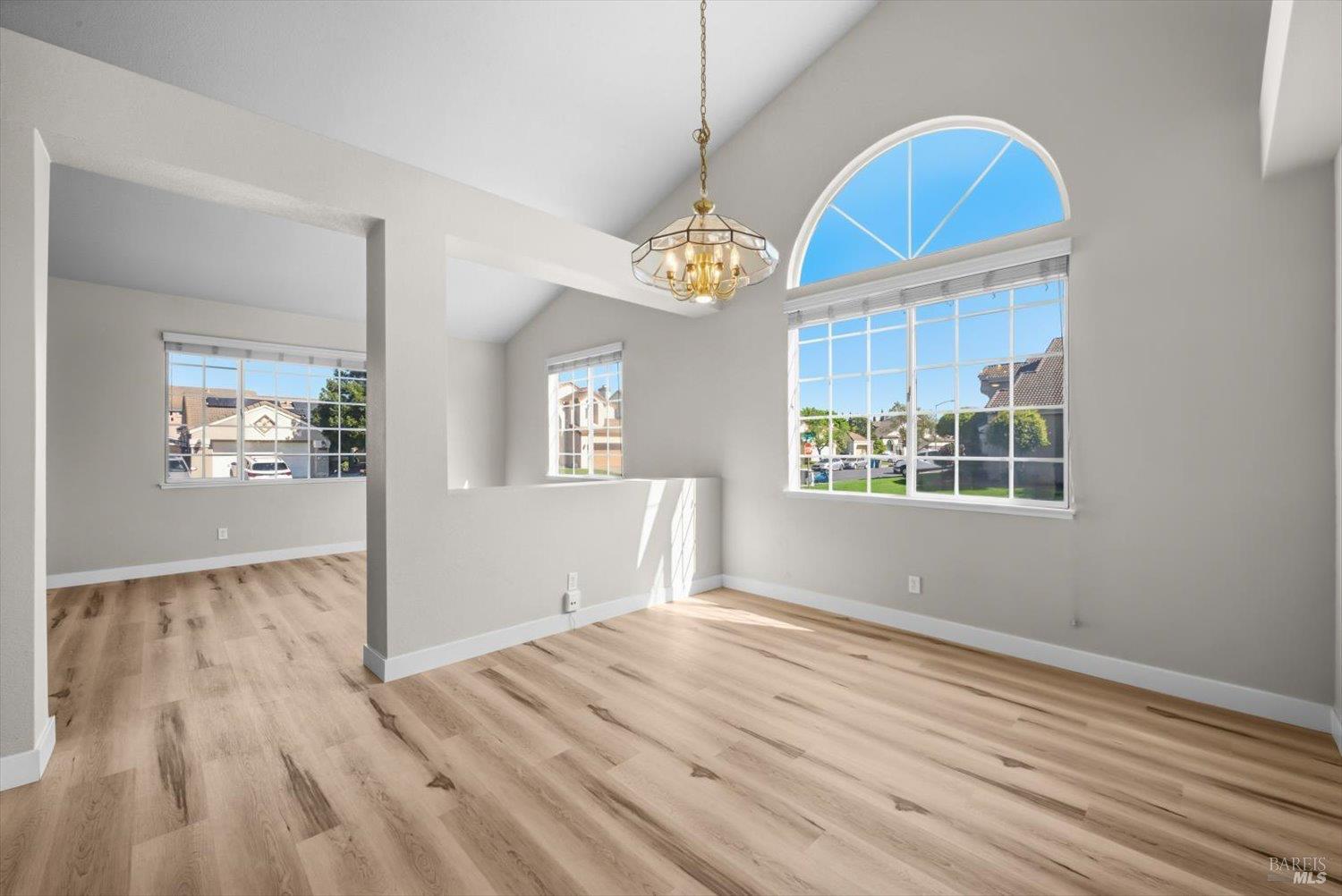 212 Laurelwood Way Vacaville CA 95687