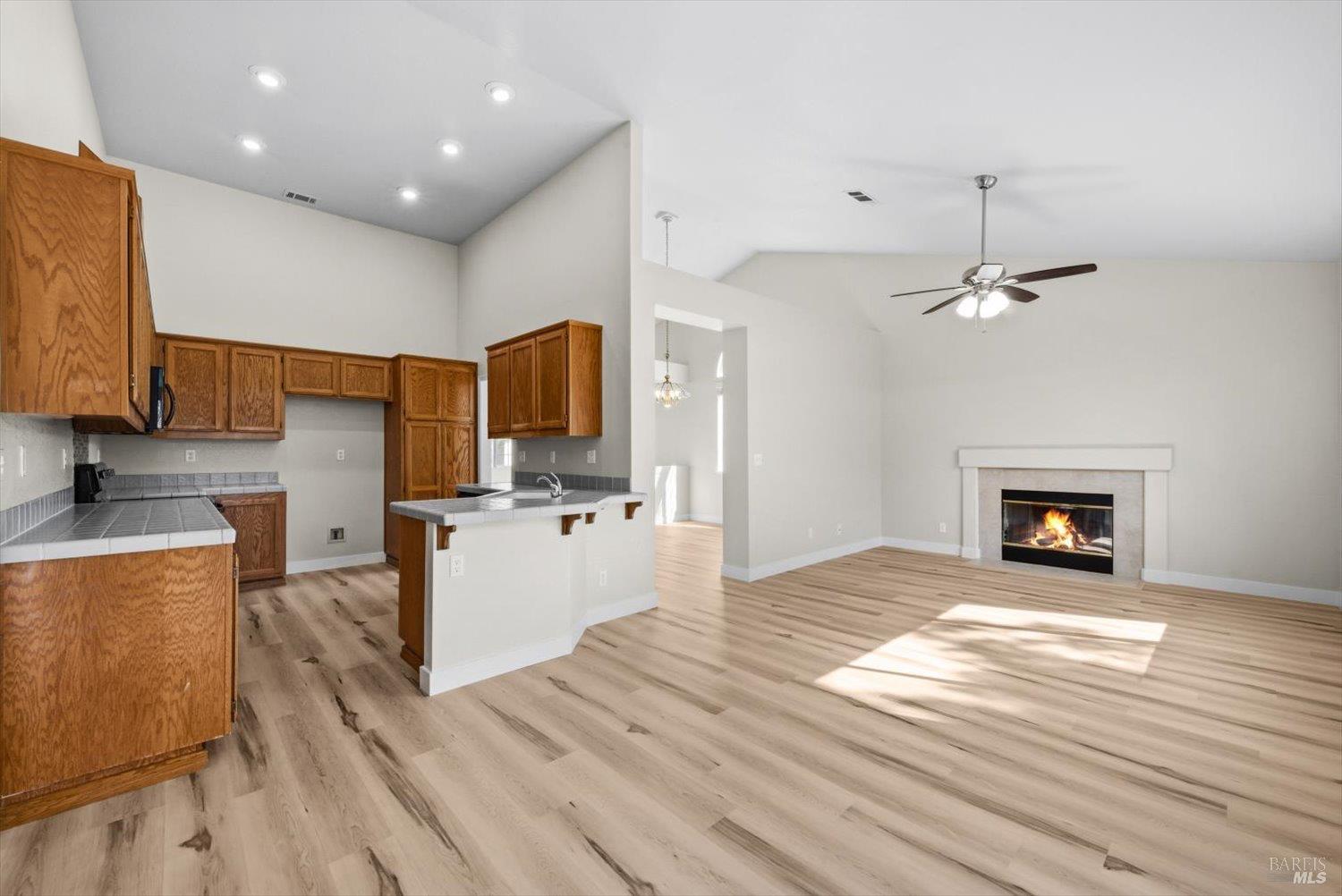 212 Laurelwood Way Vacaville CA 95687