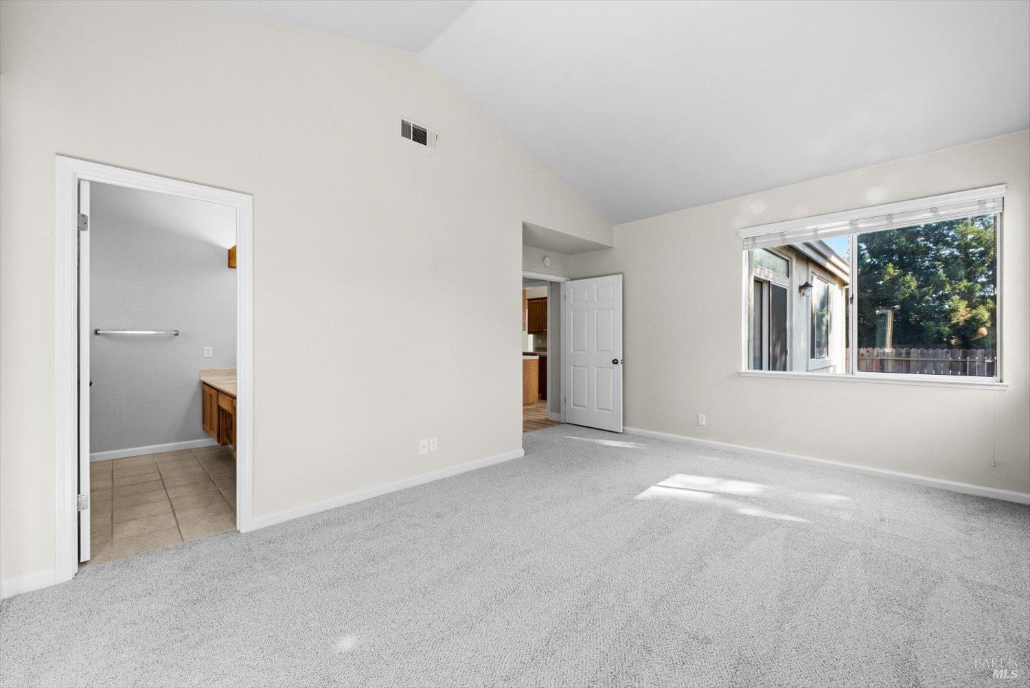 212 Laurelwood Way Vacaville CA 95687