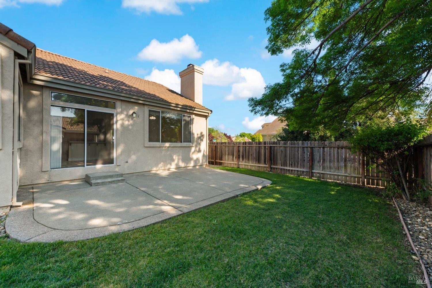 212 Laurelwood Way Vacaville CA 95687