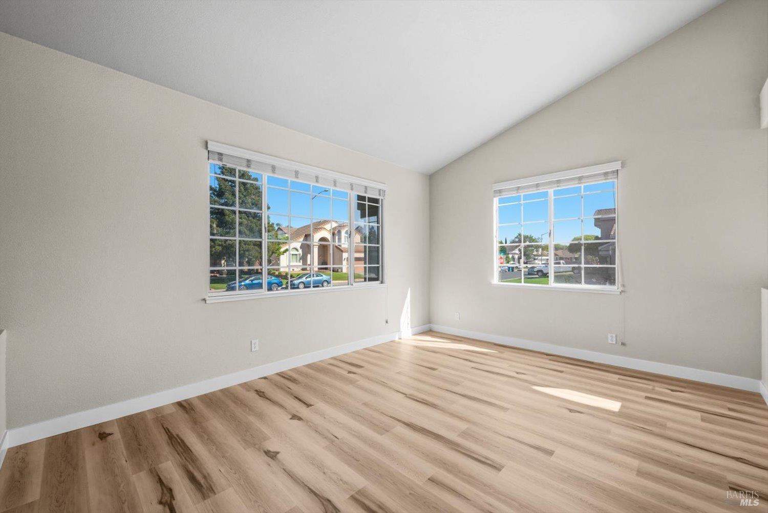 212 Laurelwood Way Vacaville CA 95687