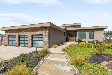 3754 Saint Andrews Drive Santa Rosa CA 95403