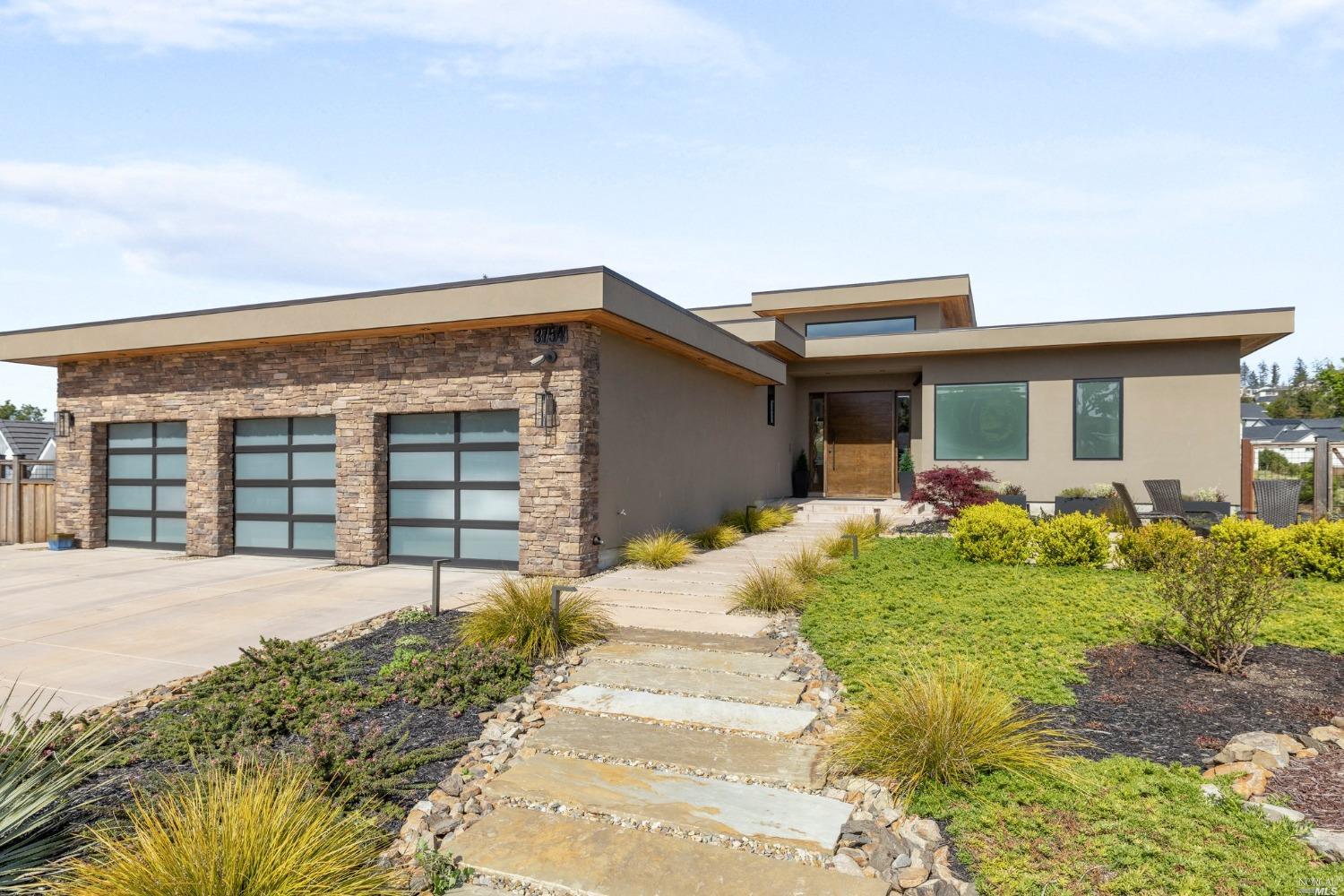 3754 Saint Andrews Drive Santa Rosa CA 95403