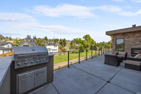 3754 Saint Andrews Drive Santa Rosa CA 95403