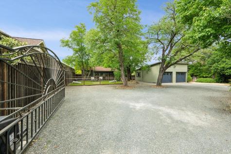 350 Linden Street Sonoma CA 95476