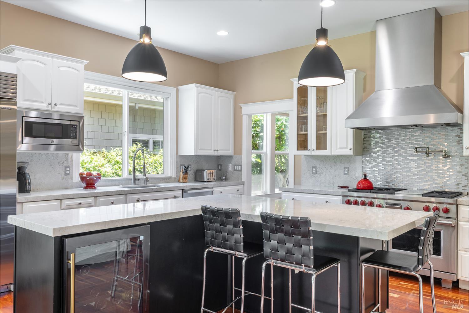2375 Lone Oak Avenue Napa CA 94558