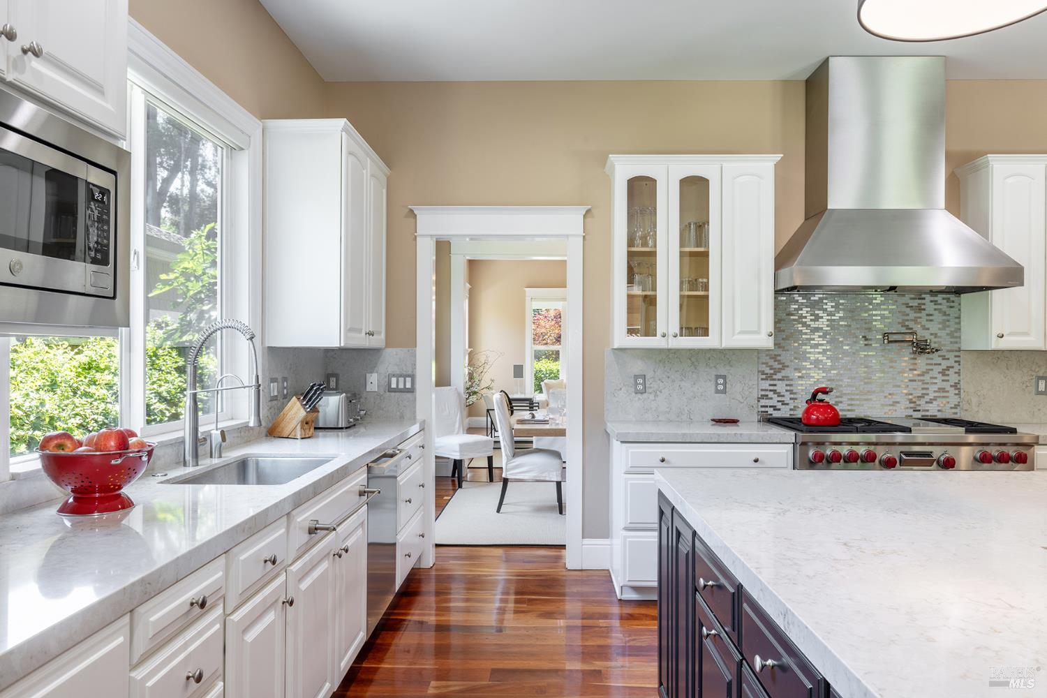 2375 Lone Oak Avenue Napa CA 94558