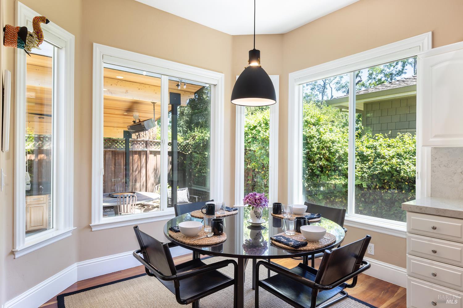 2375 Lone Oak Avenue Napa CA 94558