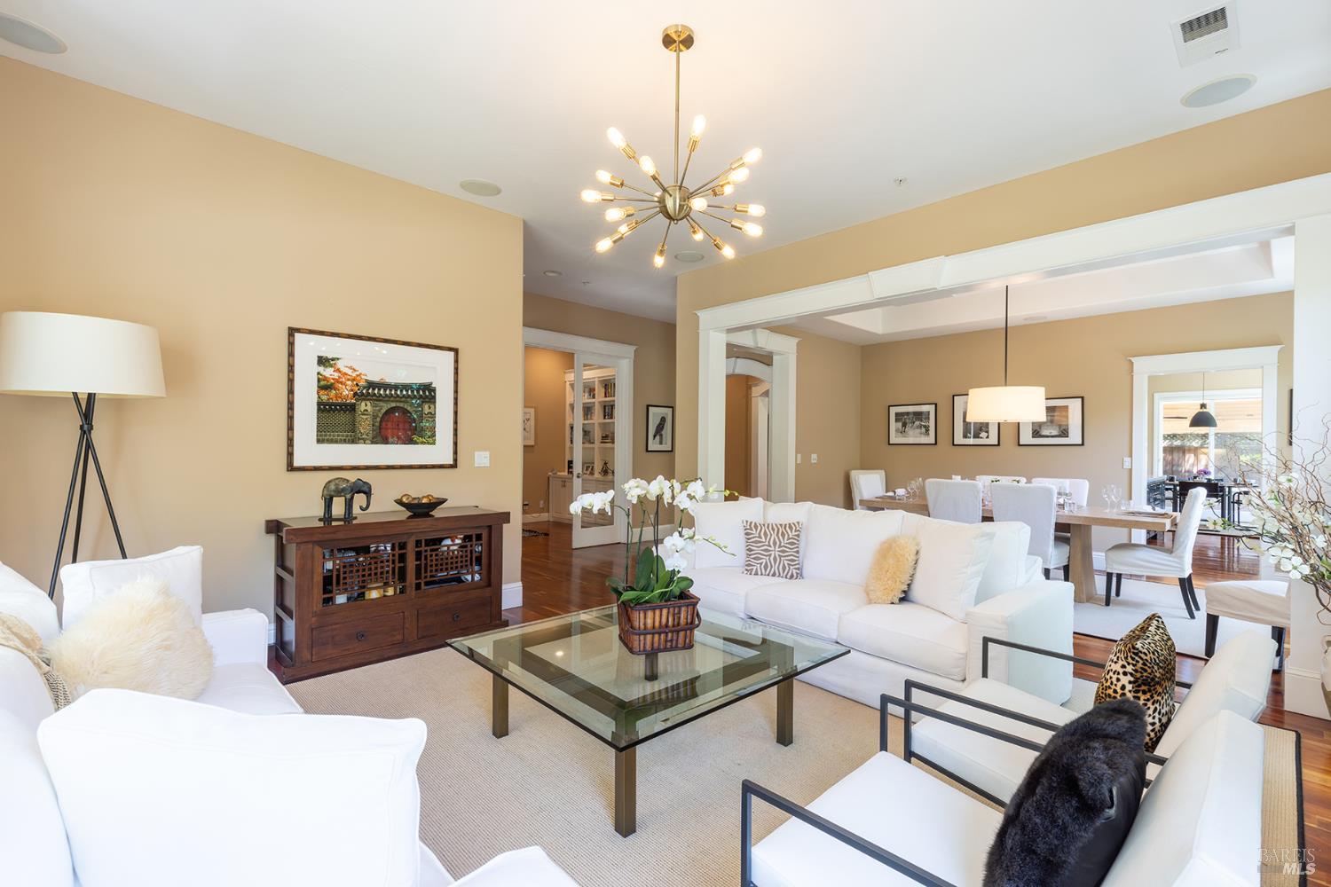 2375 Lone Oak Avenue Napa CA 94558