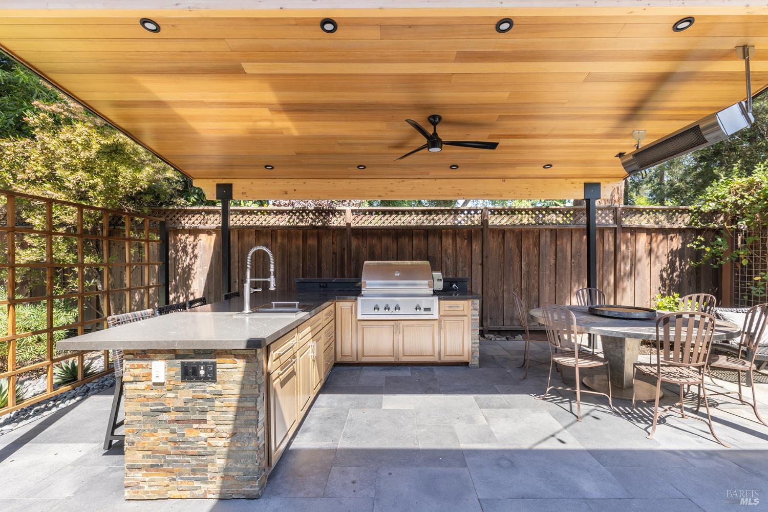2375 Lone Oak Avenue Napa CA 94558