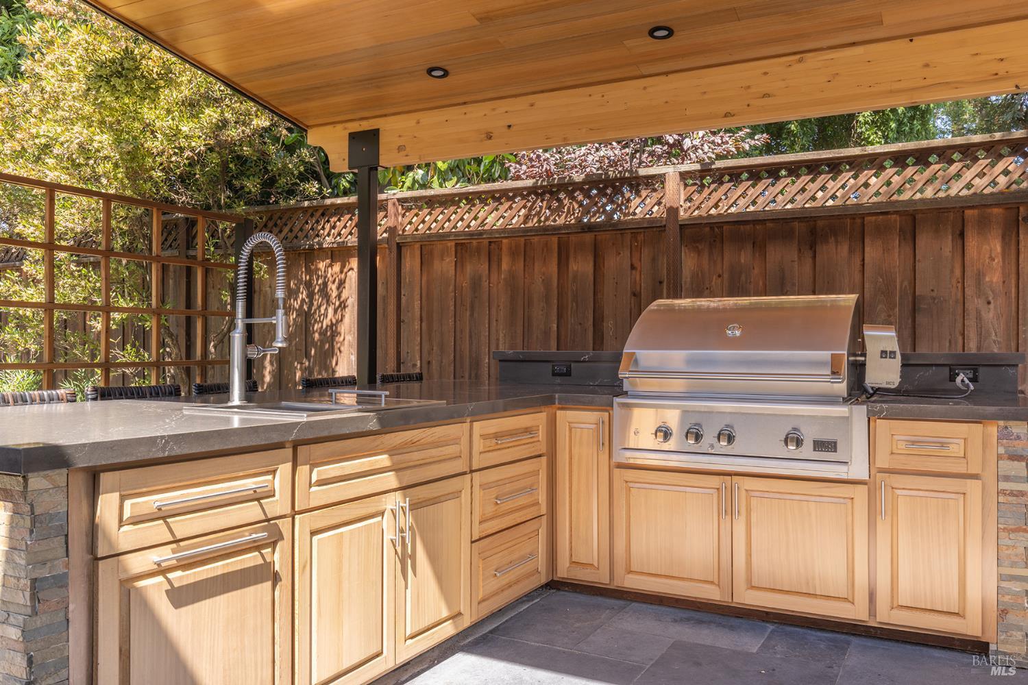 2375 Lone Oak Avenue Napa CA 94558