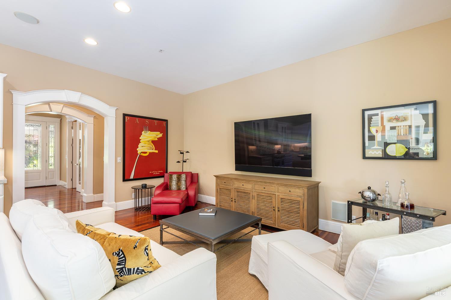 2375 Lone Oak Avenue Napa CA 94558