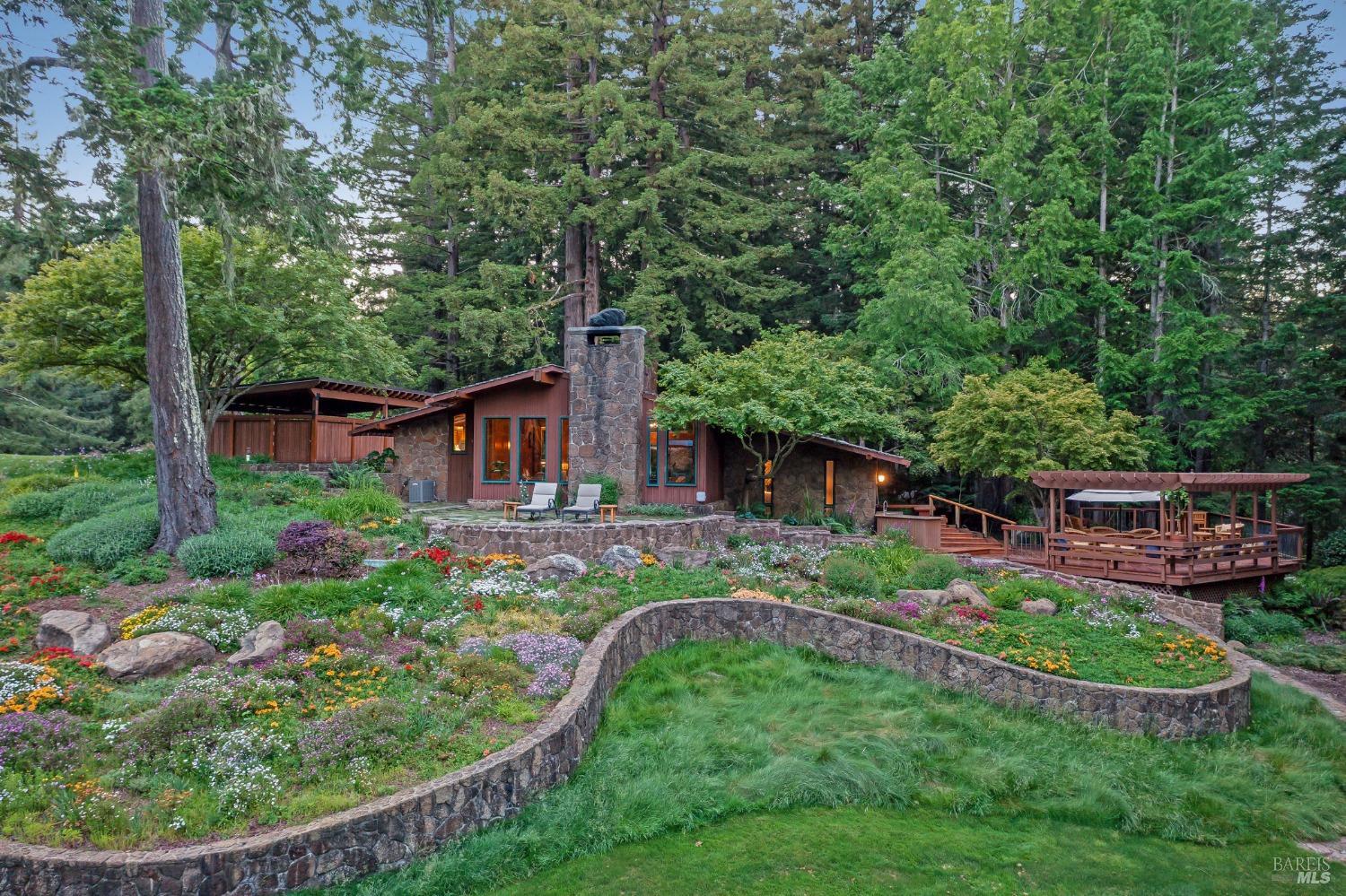2152 Coffee Lane Sebastopol CA 95472