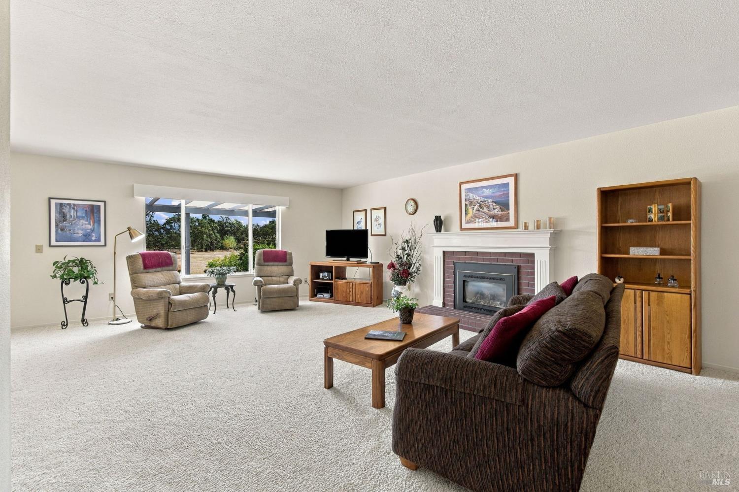 8800 Oakmont Drive Santa Rosa CA 95409