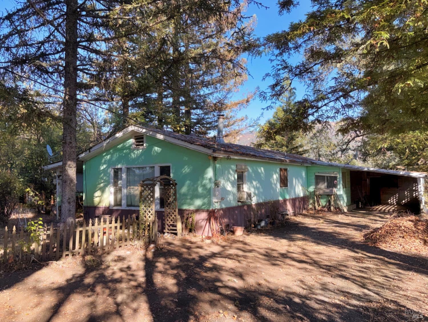 13501 Powerhouse Road Potter Valley CA 95469