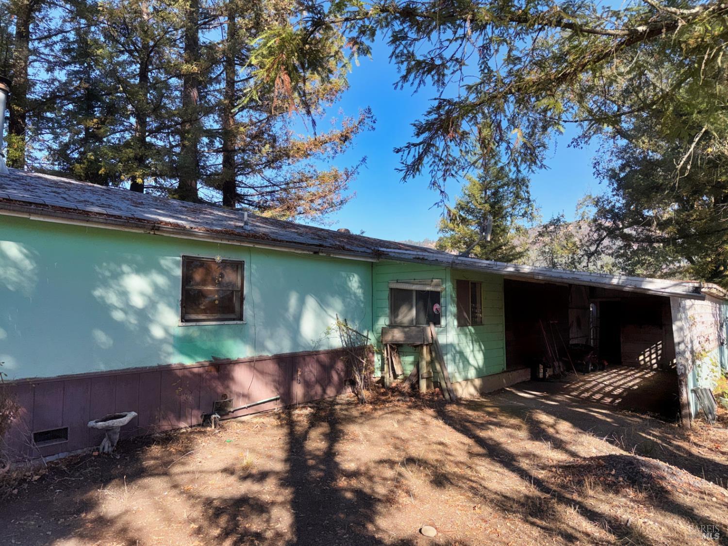 13501 Powerhouse Road Potter Valley CA 95469