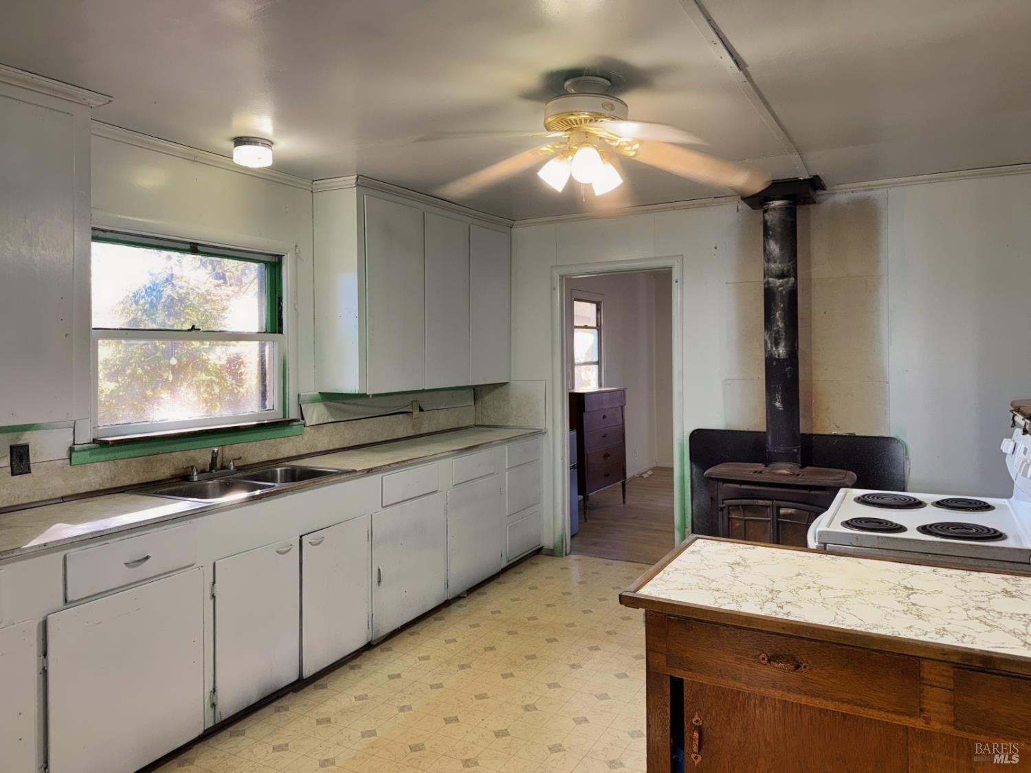 13501 Powerhouse Road Potter Valley CA 95469