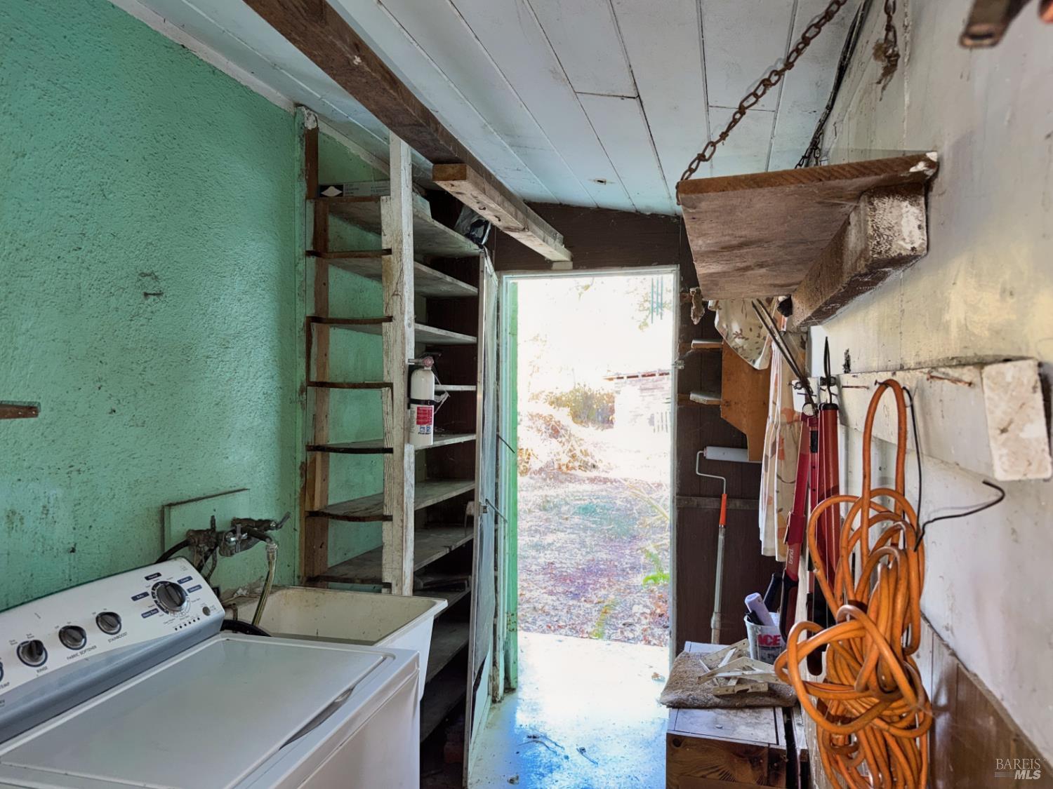 13501 Powerhouse Road Potter Valley CA 95469