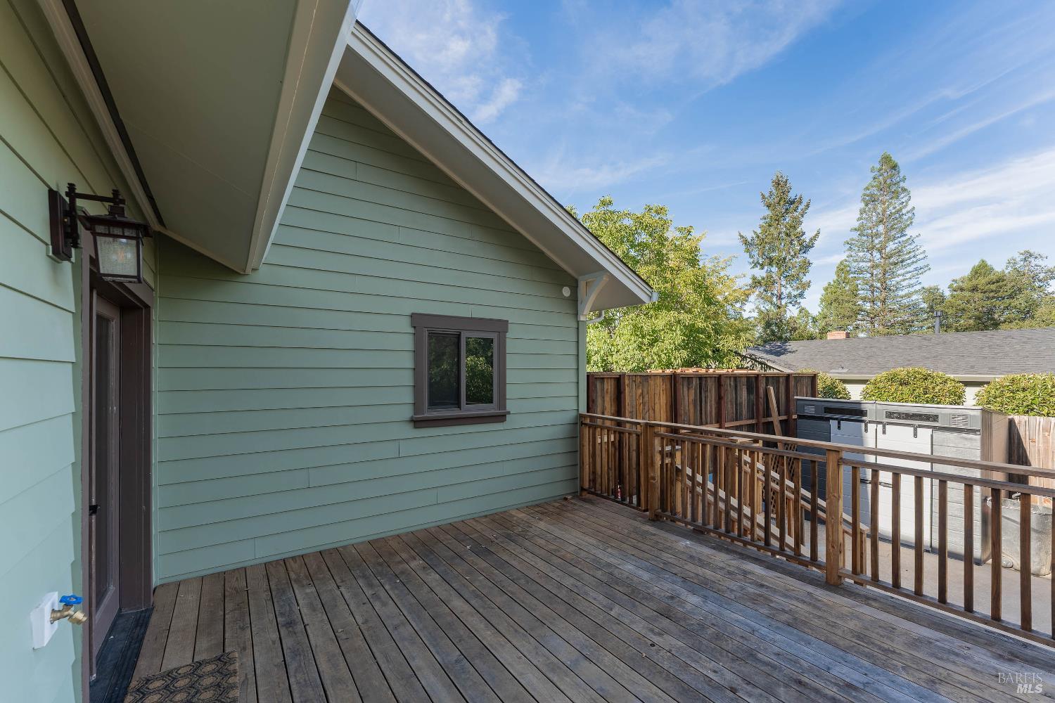 544 Redwood Avenue Ukiah CA 95482