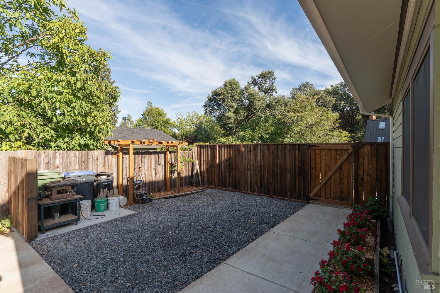 544 Redwood Avenue Ukiah CA 95482