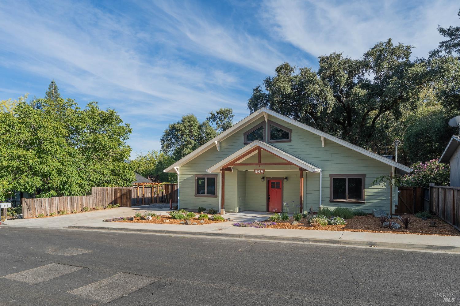 544 Redwood Avenue Ukiah CA 95482