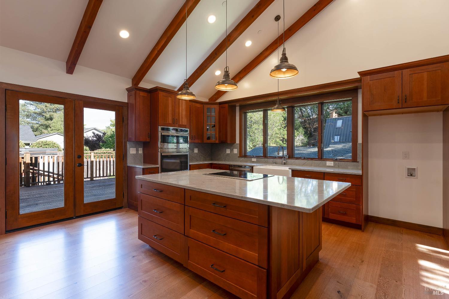 544 Redwood Avenue Ukiah CA 95482