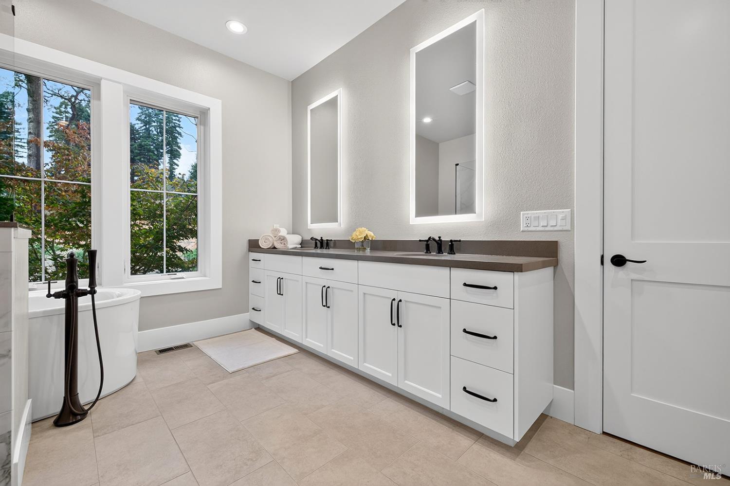 3936 Skyfarm Drive Santa Rosa CA 95403