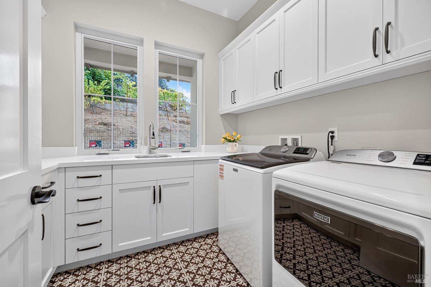 3936 Skyfarm Drive Santa Rosa CA 95403