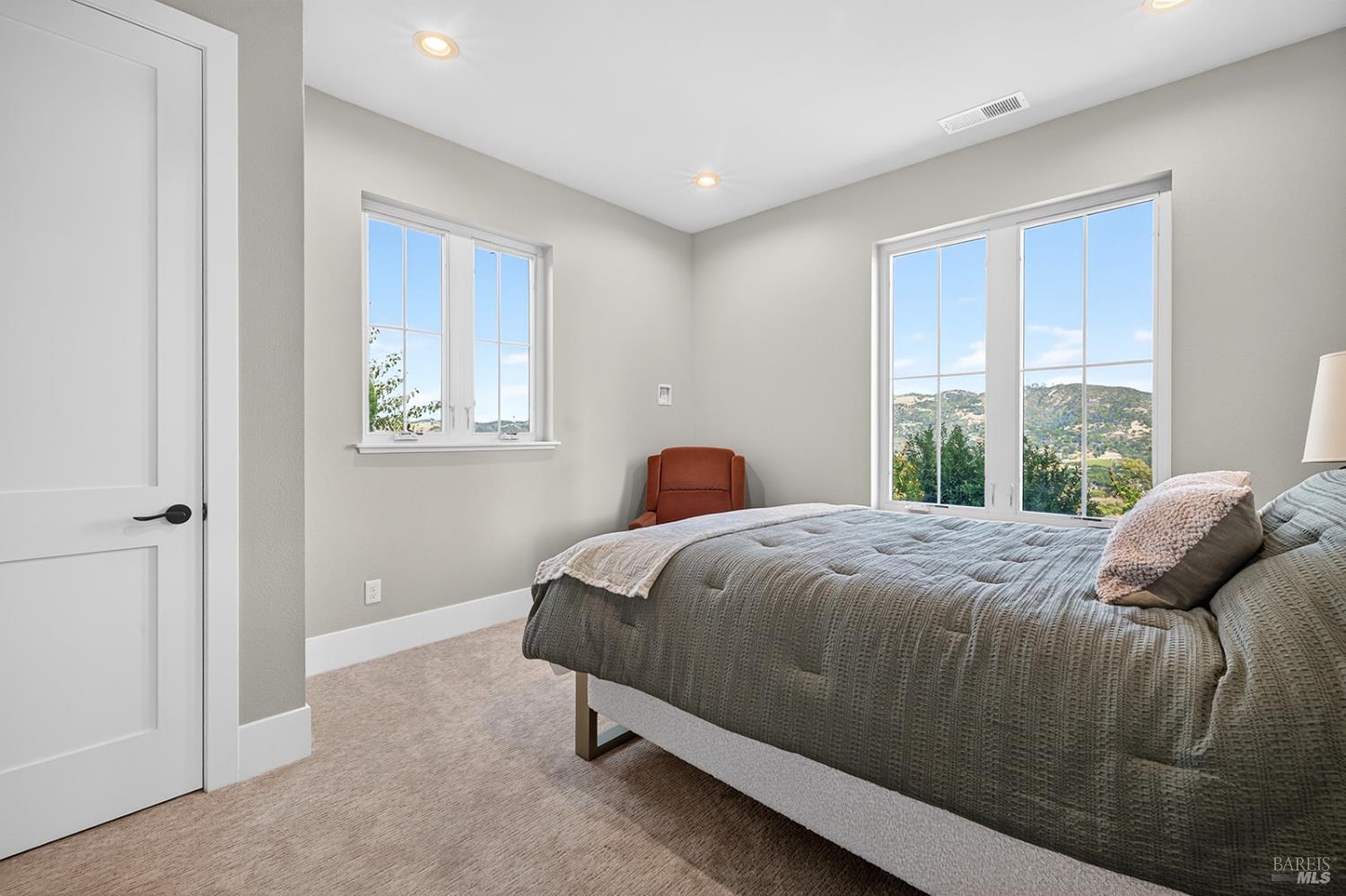 3936 Skyfarm Drive Santa Rosa CA 95403