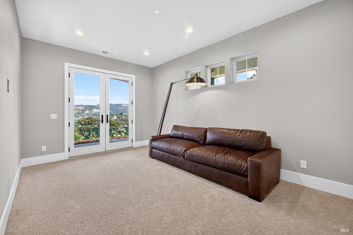 3936 Skyfarm Drive Santa Rosa CA 95403