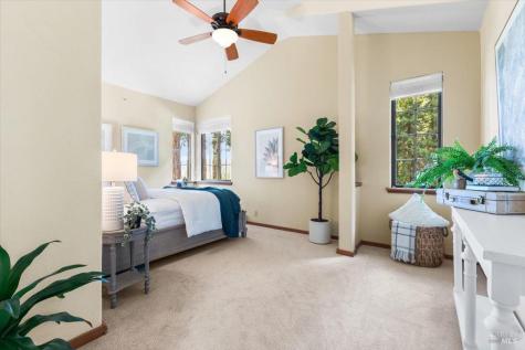 12076 Cloud Ridge Road Healdsburg CA 95448