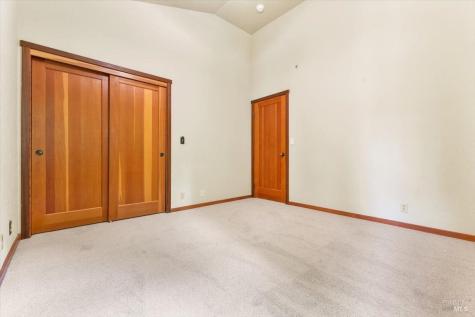 12076 Cloud Ridge Road Healdsburg CA 95448