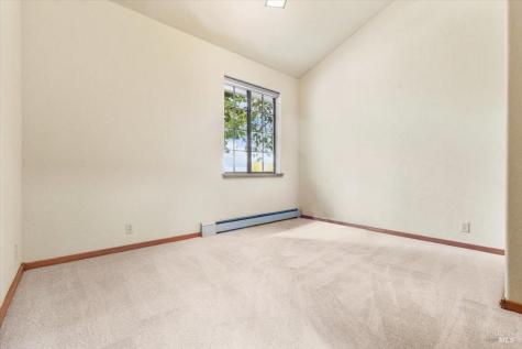 12076 Cloud Ridge Road Healdsburg CA 95448