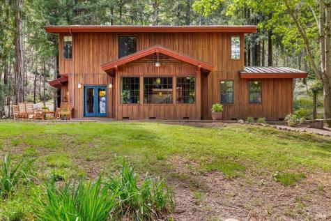 12076 Cloud Ridge Road Healdsburg CA 95448