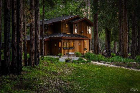 12076 Cloud Ridge Road Healdsburg CA 95448