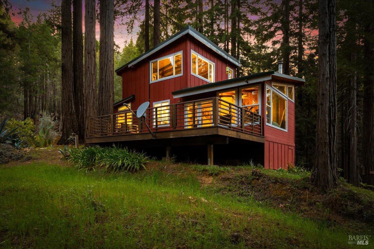 12076 Cloud Ridge Road Healdsburg CA 95448