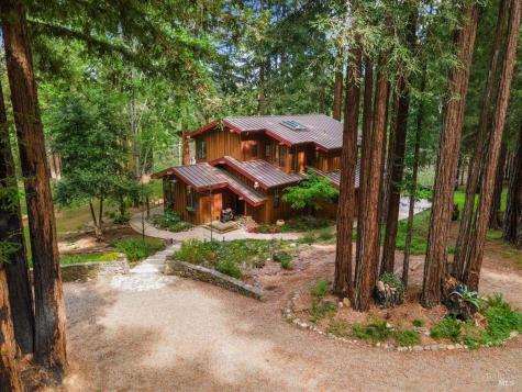 12076 Cloud Ridge Road Healdsburg CA 95448