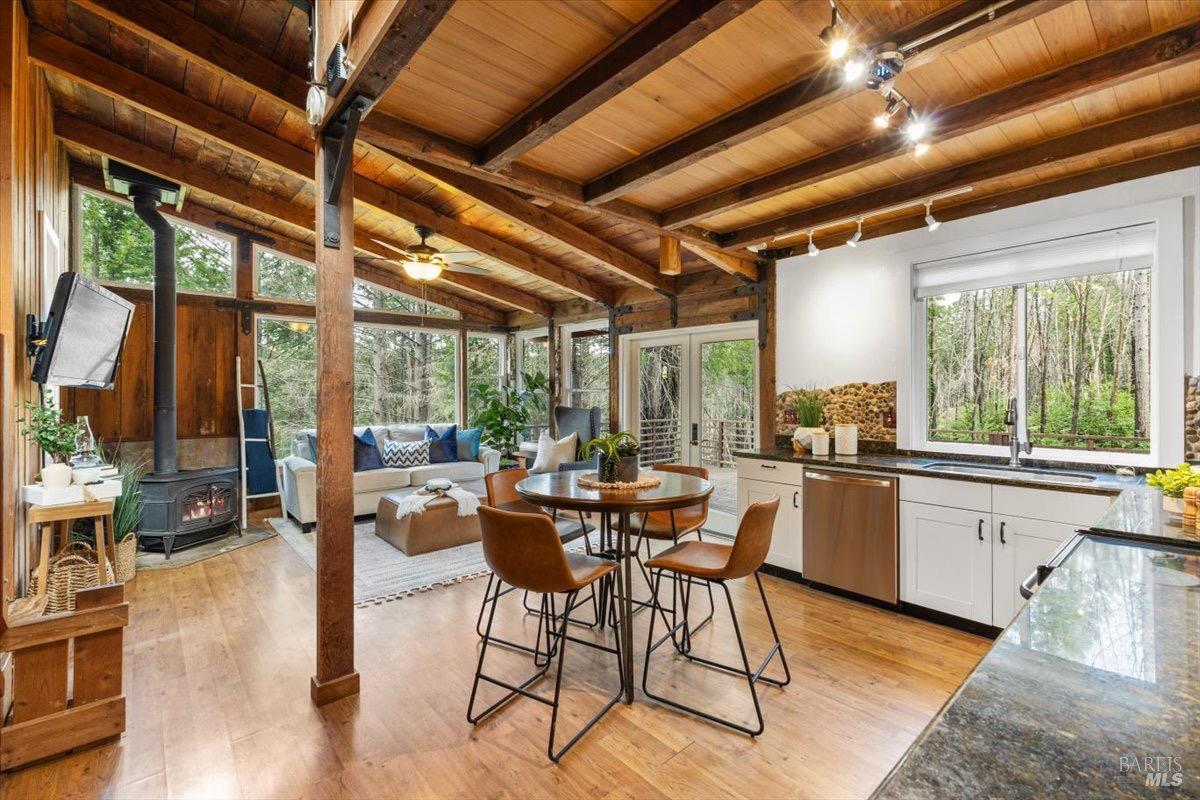 12076 Cloud Ridge Road Healdsburg CA 95448