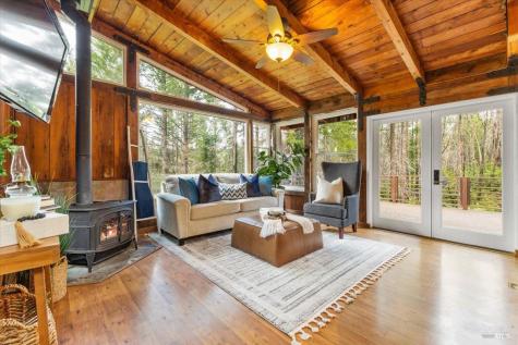 12076 Cloud Ridge Road Healdsburg CA 95448